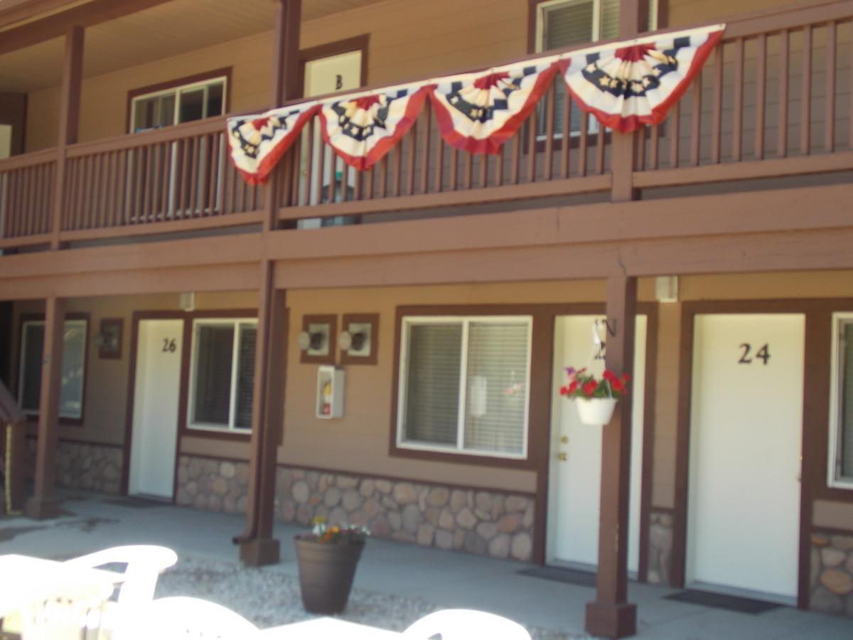 Vintage Lakeside Inn Big Bear Lake Exterior foto